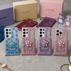 Fancy Flowers With Studs And Glitter - Elite Phones