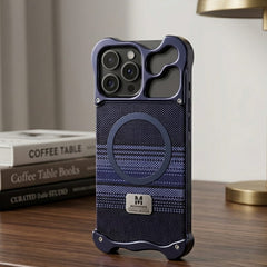 MOVEMENFS Cyberpunk Mecha MagSafe Armor Case - Elite Phones