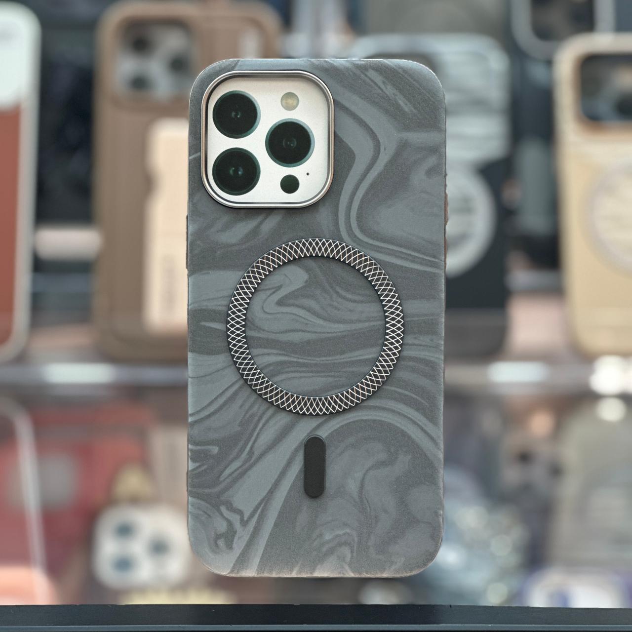 Velvet Case With 3D Design & Magsafe
