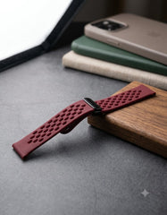 Breathable Sports Silicone Band with Magnetic Buckle