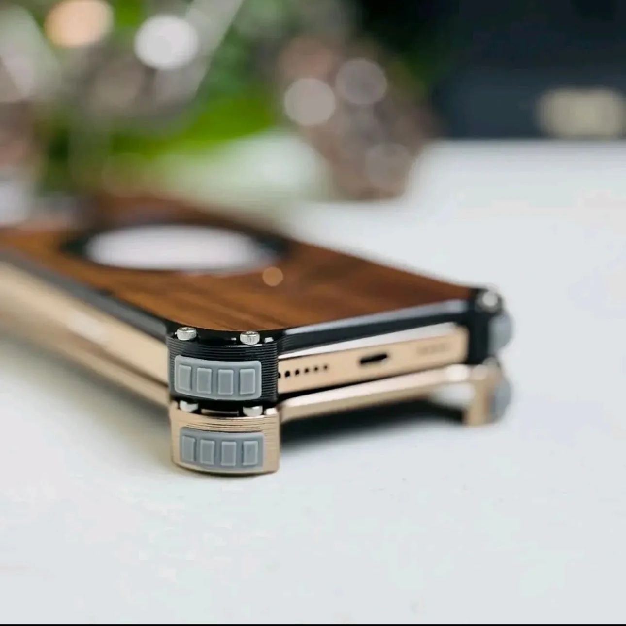 Aluminum With Wood Easy Fixing - Elite Phones