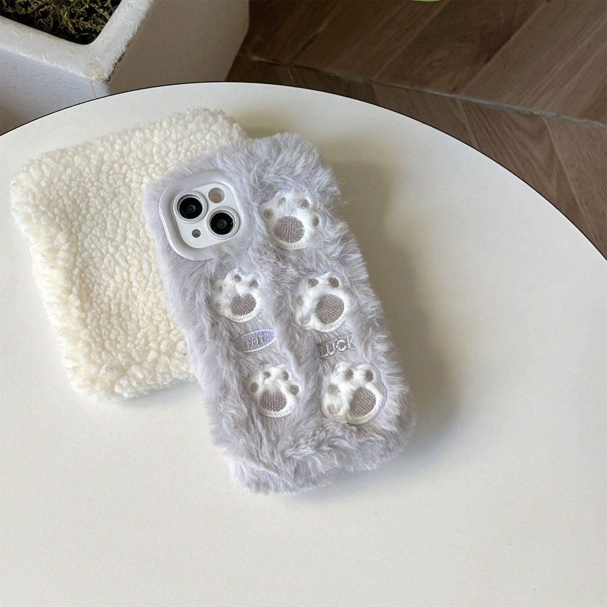 Luck Cat Fur Case - Elite Phones