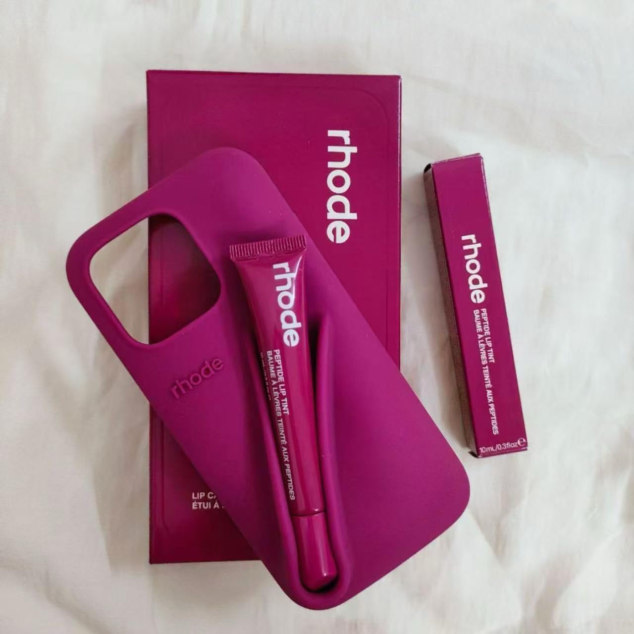 Rhode Rubber Case With Lip Stick - Elite Phones